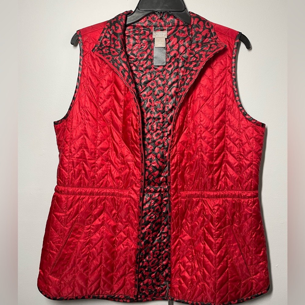 Women’s size 1 Chicos vest! Reversible! Beautiful!!